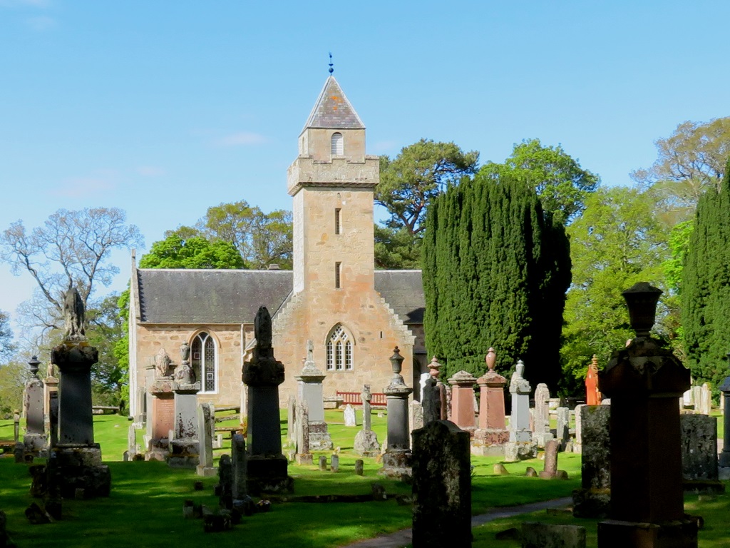 Cawdor - Parish Church
