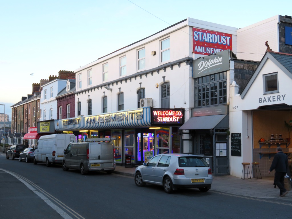 Newquay - Fore Street - Stardust Amusements