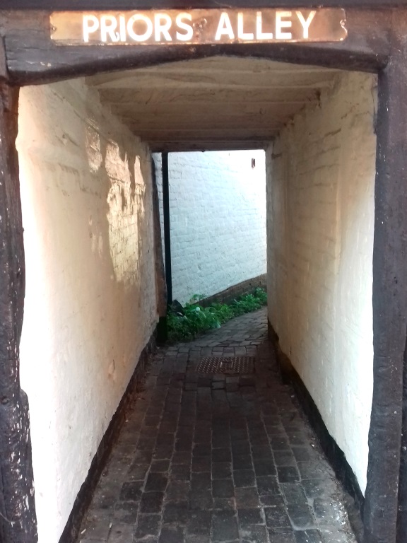 Tewkesbury - Priors Alley