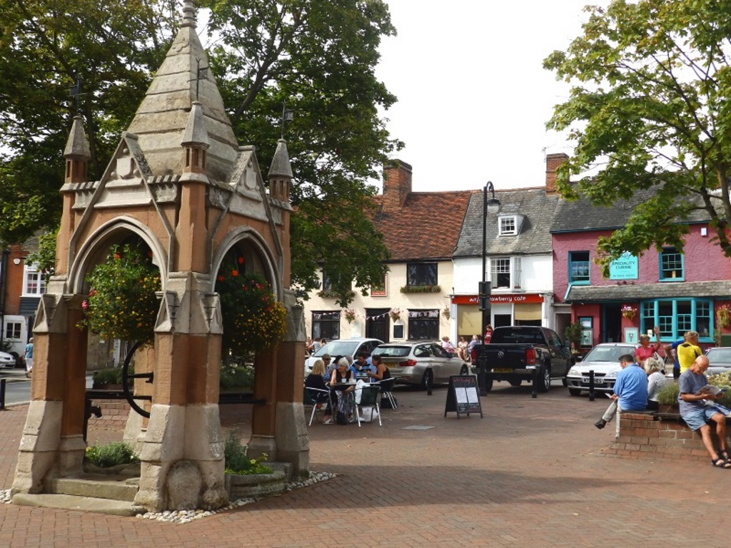 Woodbridge - Town Square Pump