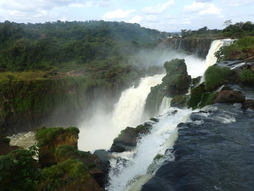 Iguazú Falls - Upper Trail