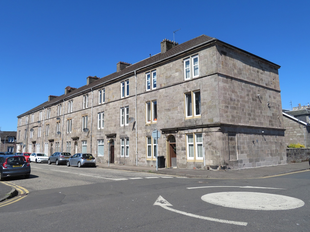 Dumbarton - Castlegreen Street