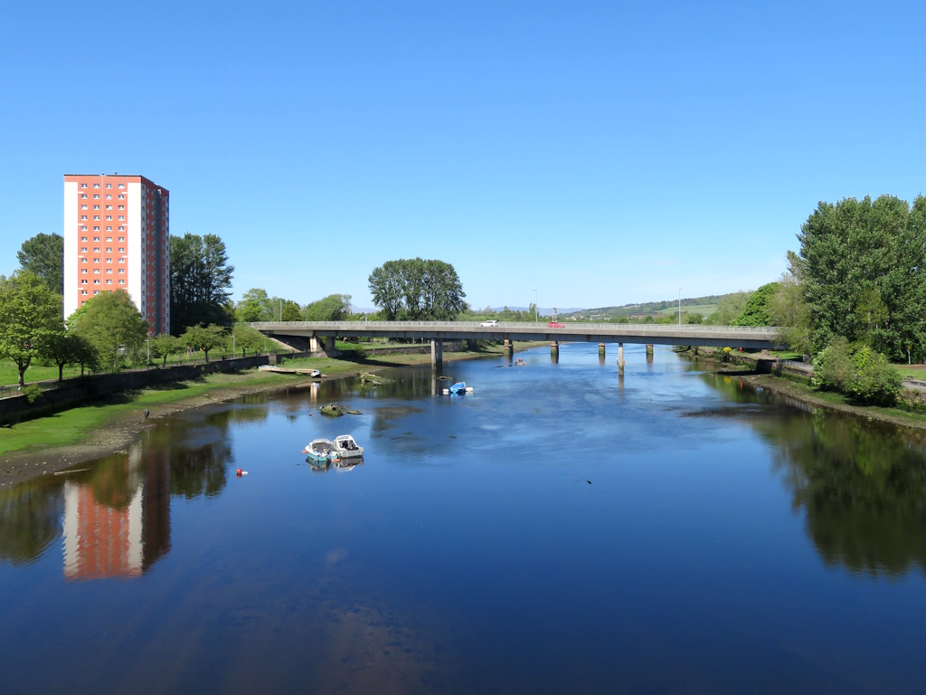 Dumbarton - River Leven