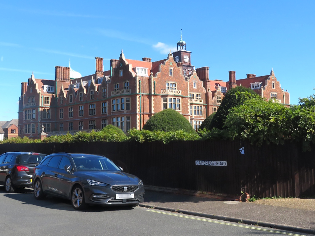 Felixstowe - Harvest House