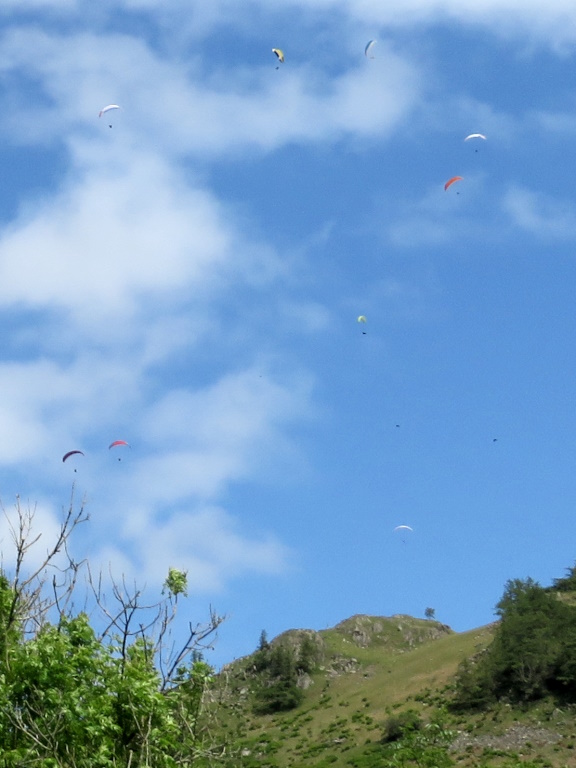 Near Grasmere - Paragliding Nutjobs