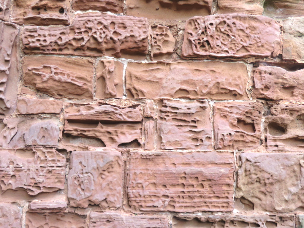Kenilworth Castle - INT. WALL - INT. DAY