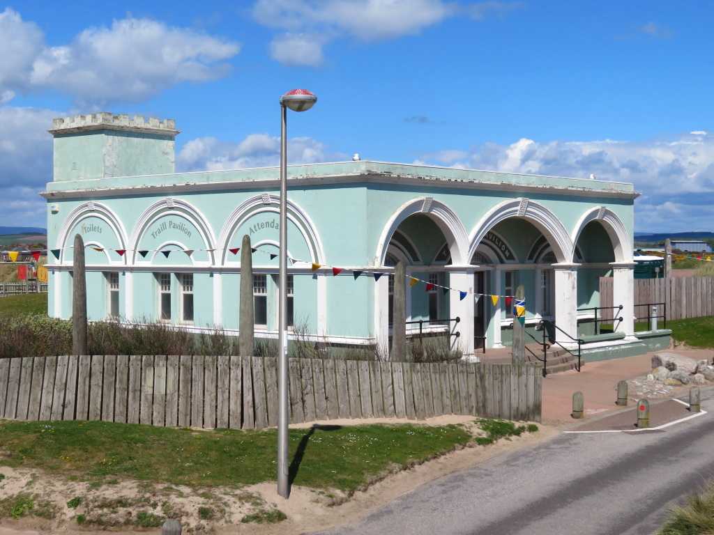 Montrose Beach - Traill Pavilion