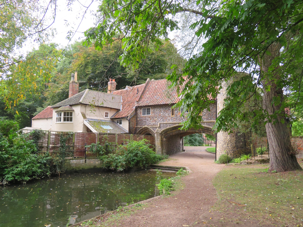 Norwich - Pull's Ferry