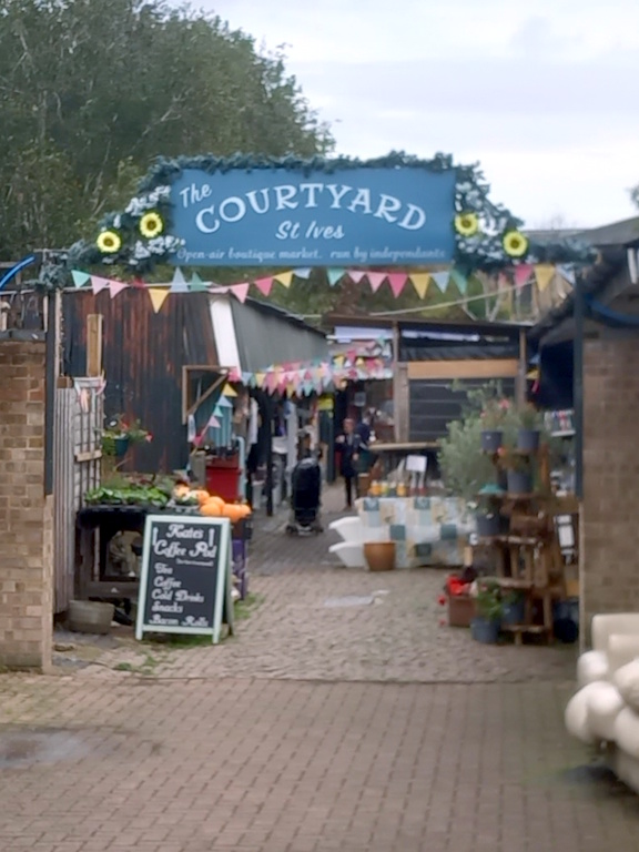 St Ives - The Courtyard