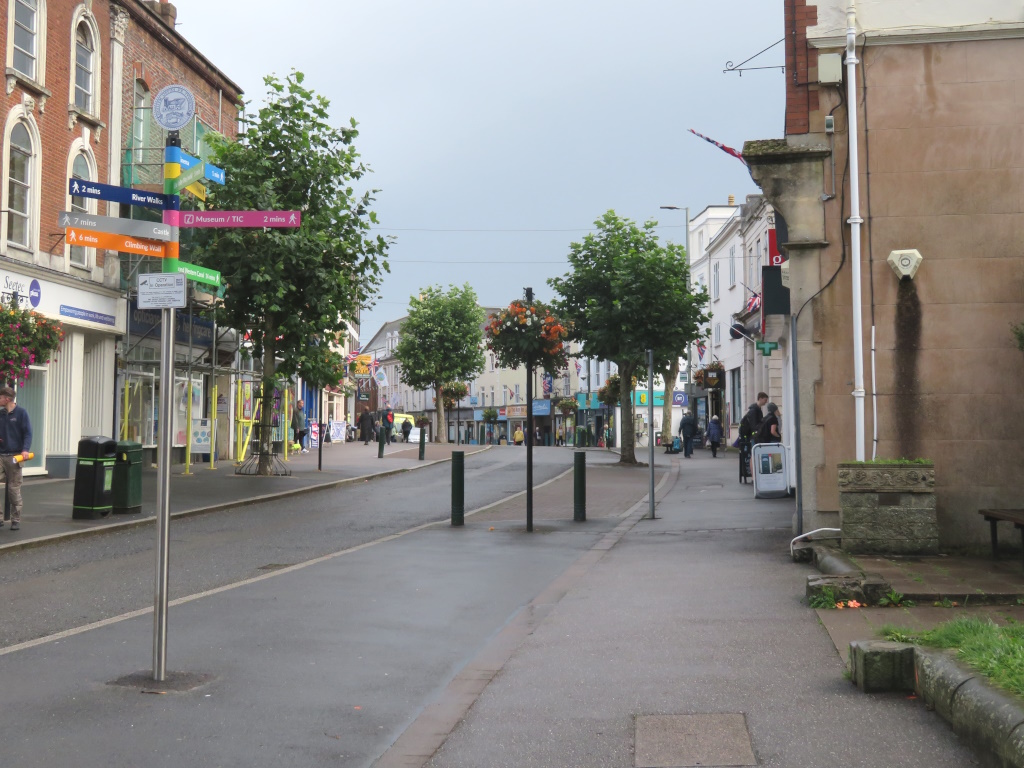 Tiverton - Fore Street